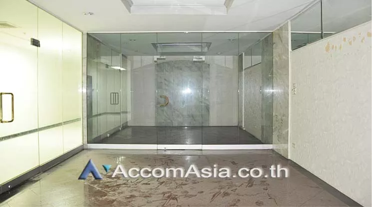 11  Office Space For Sale in Ratchadapisek ,Bangkok ARL Ramkhamhaeng at Charn Issara Tower 2 AA14915